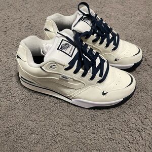 Vans Off The Wall White Sneakers